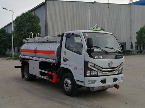 楚勝牌CSC5075GJY6型加油車(chē)