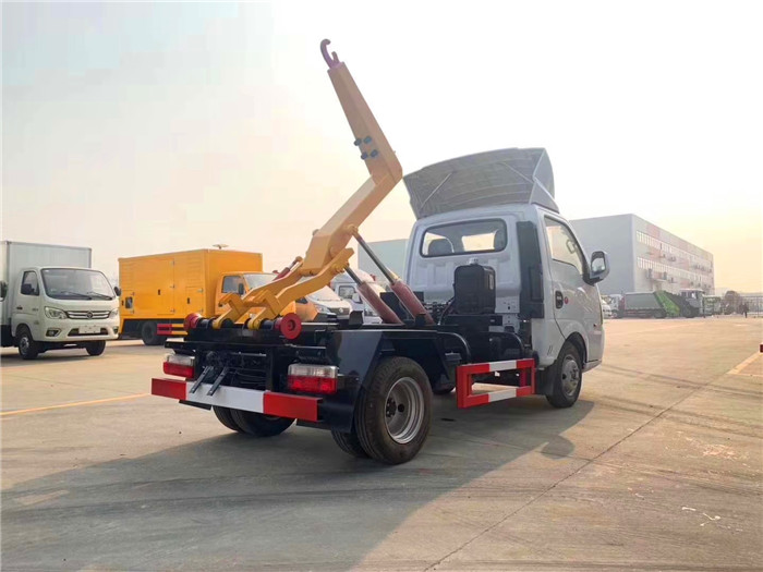 東風(fēng)途逸汽油3方車(chē)廂可卸式垃圾車(chē)