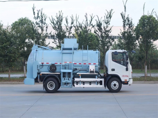 江淮純電動(dòng)6方餐廚垃圾車(chē)